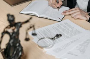 Spadek po wujku - kto dziedziczy i ile wynosi podatek