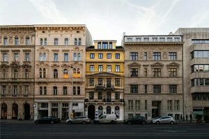 Mieszkanie w kamienicy - z czym się wiąże